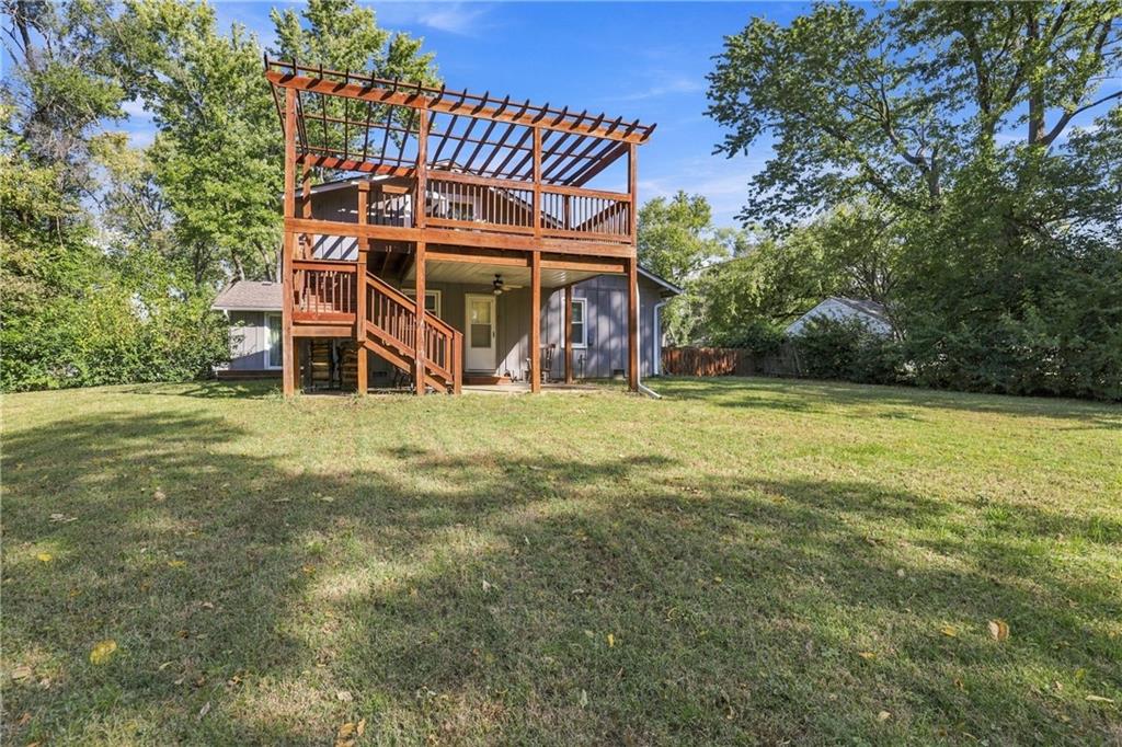 1009 E 134th Street Property Photo 30