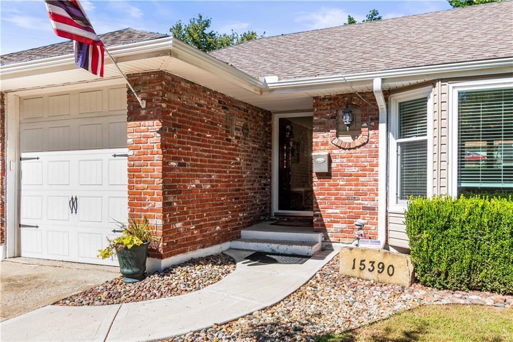 15390 E 45th Street Property Photo 4