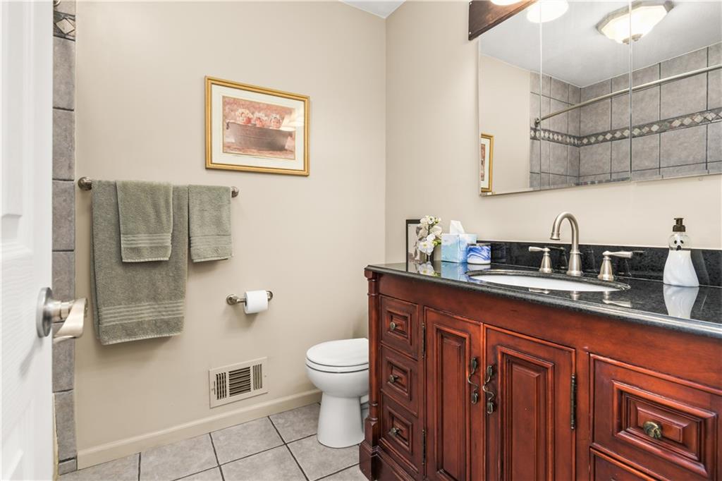 15390 E 45th Street Property Photo 20