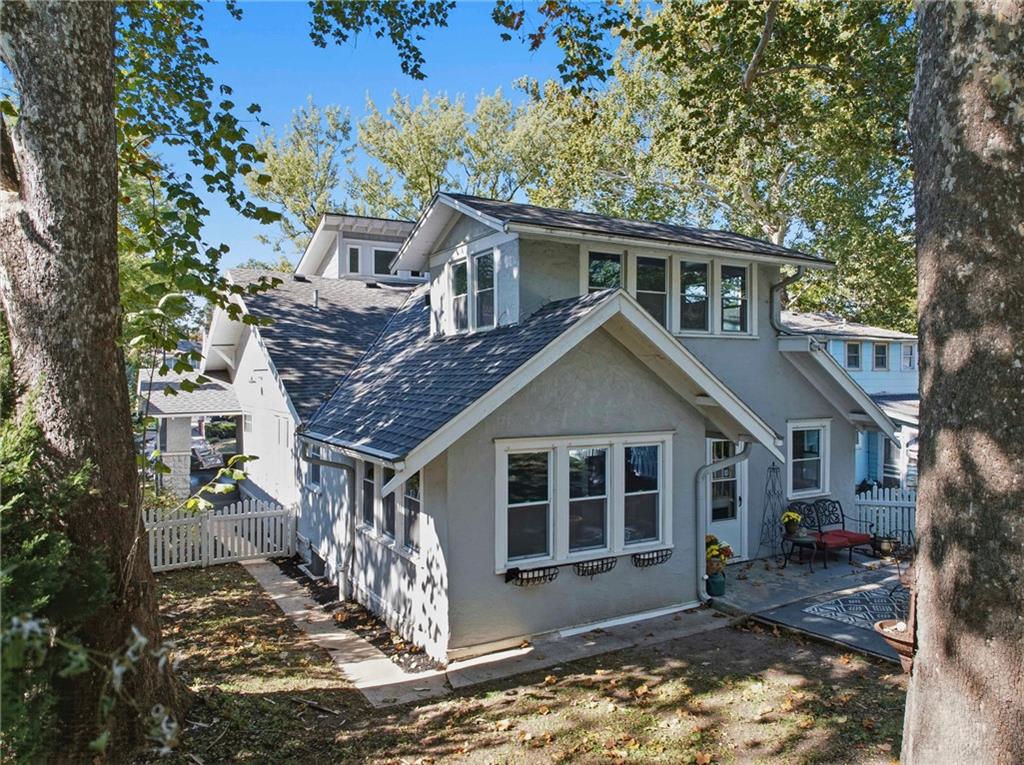 6027 Brookside Boulevard Property Photo 32