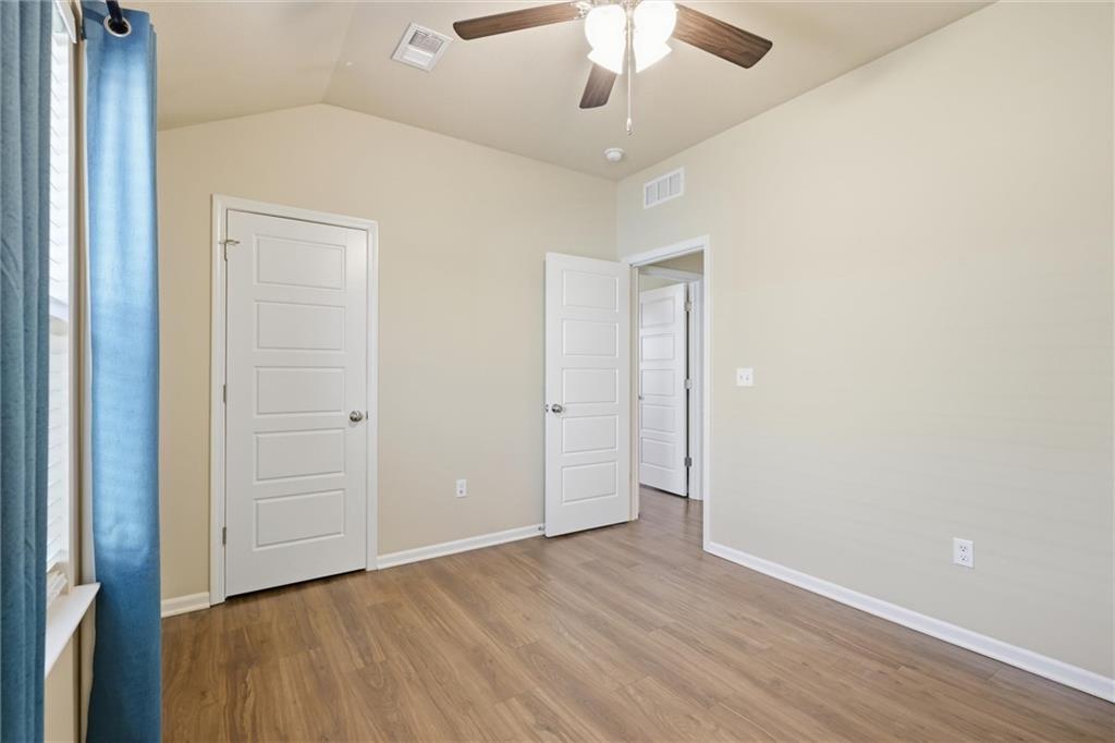 526 N Pear Street Property Photo 26