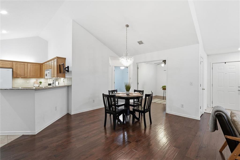 6122 Ne Kensington Drive Property Photo 13