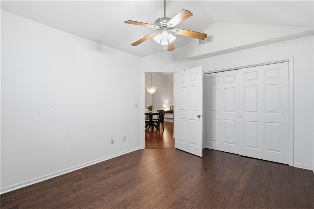 6122 Ne Kensington Drive Property Photo 27