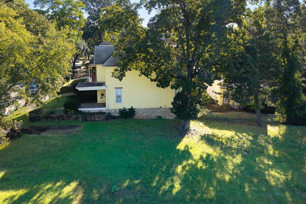 847 Tauromee Avenue Property Photo 12