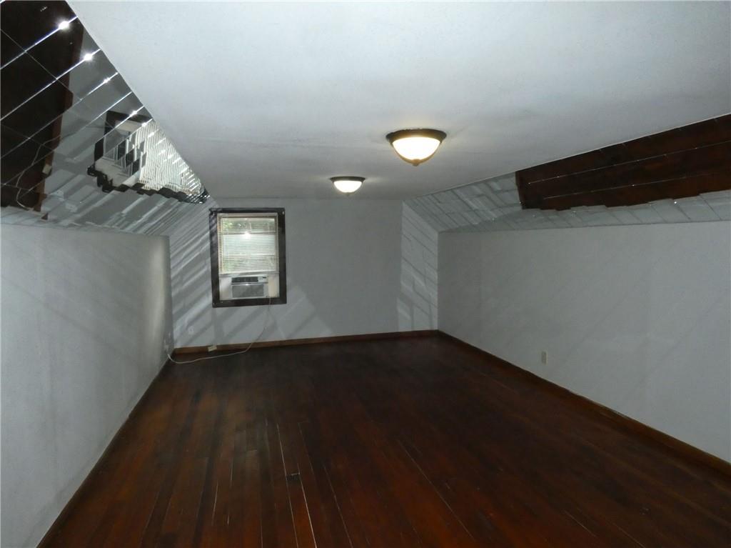 4701 Nw Green Hills Road Property Photo 7