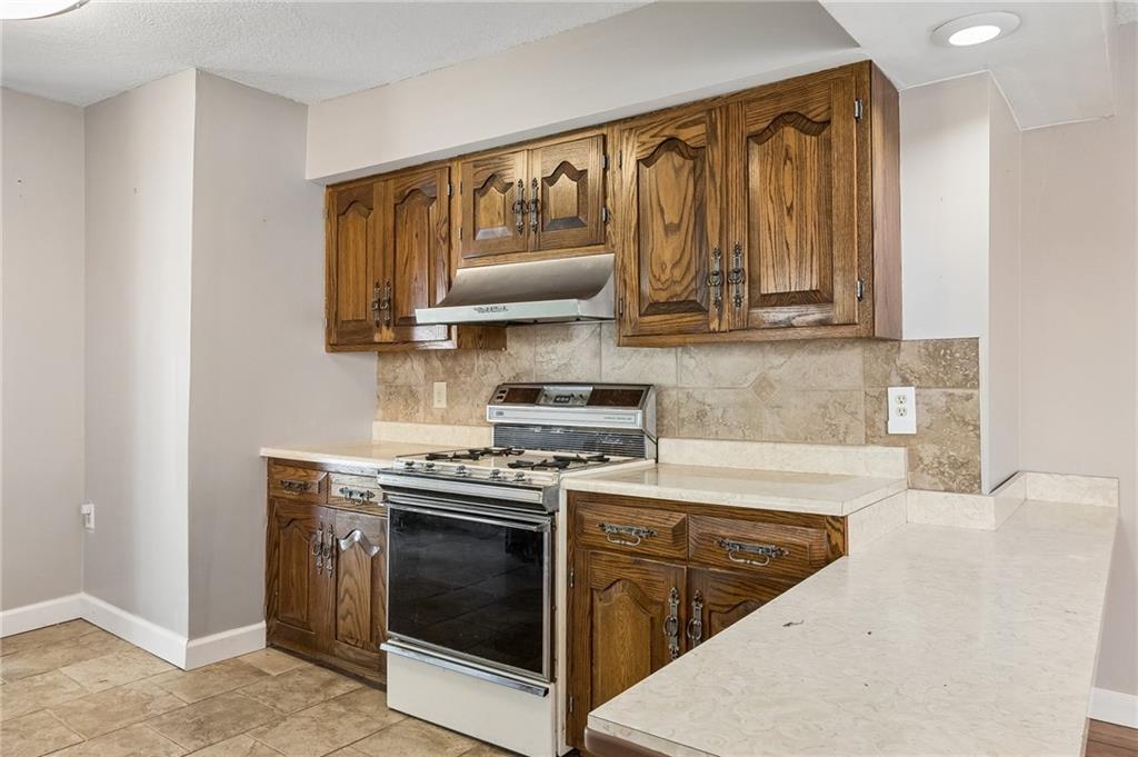 3002 W 44th Avenue Property Photo 7