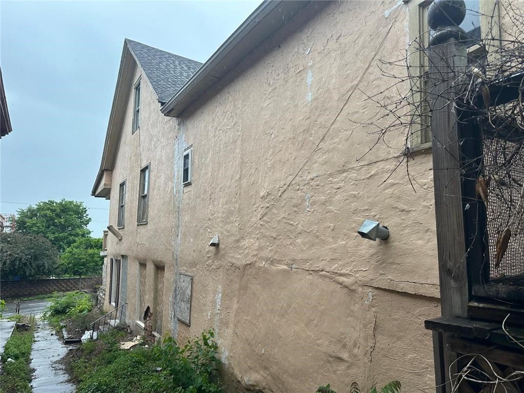 415 S 9th Street Property Photo 2
