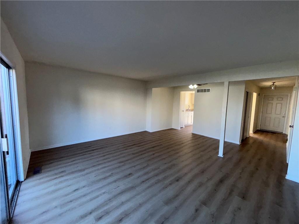 11261 Calico Drive Property Photo 6