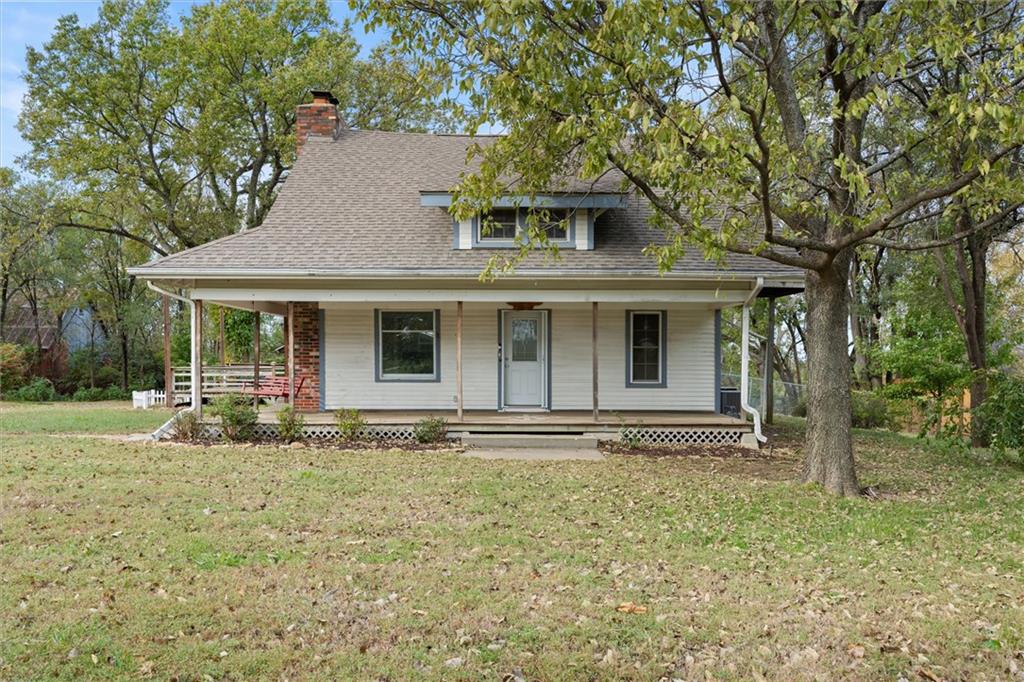 2333 Se Tecumseh Road Property Photo 1