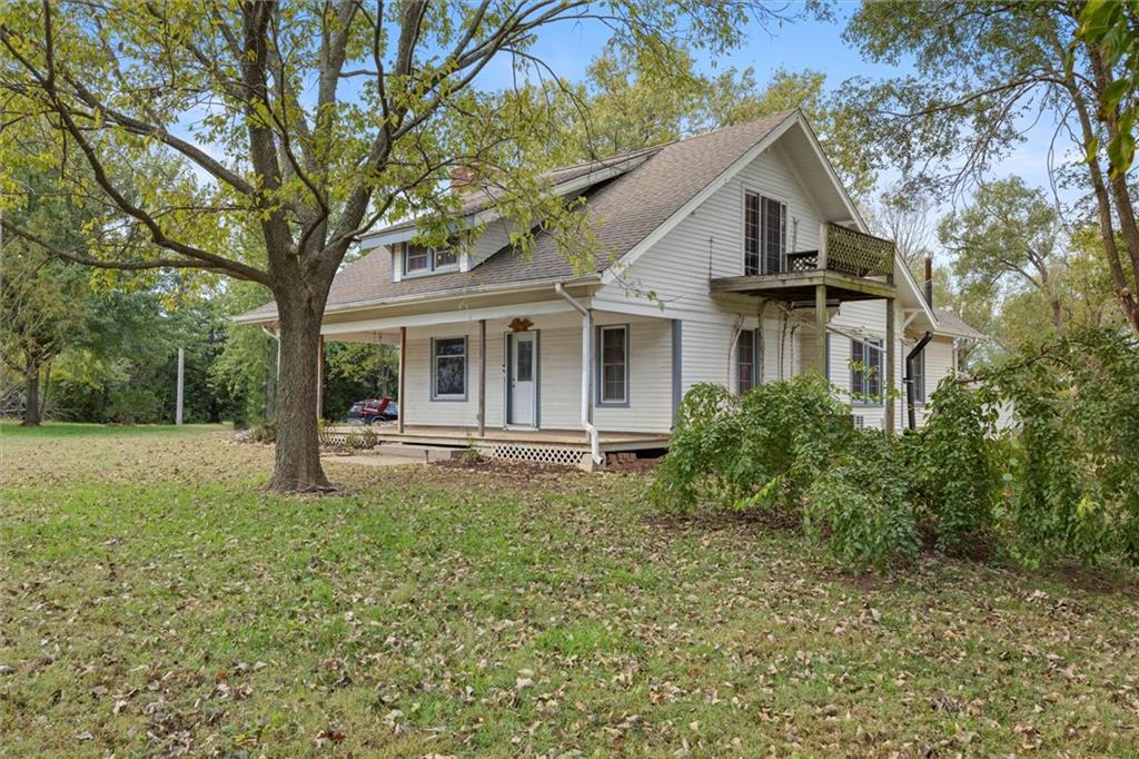 2333 Se Tecumseh Road Property Photo 4
