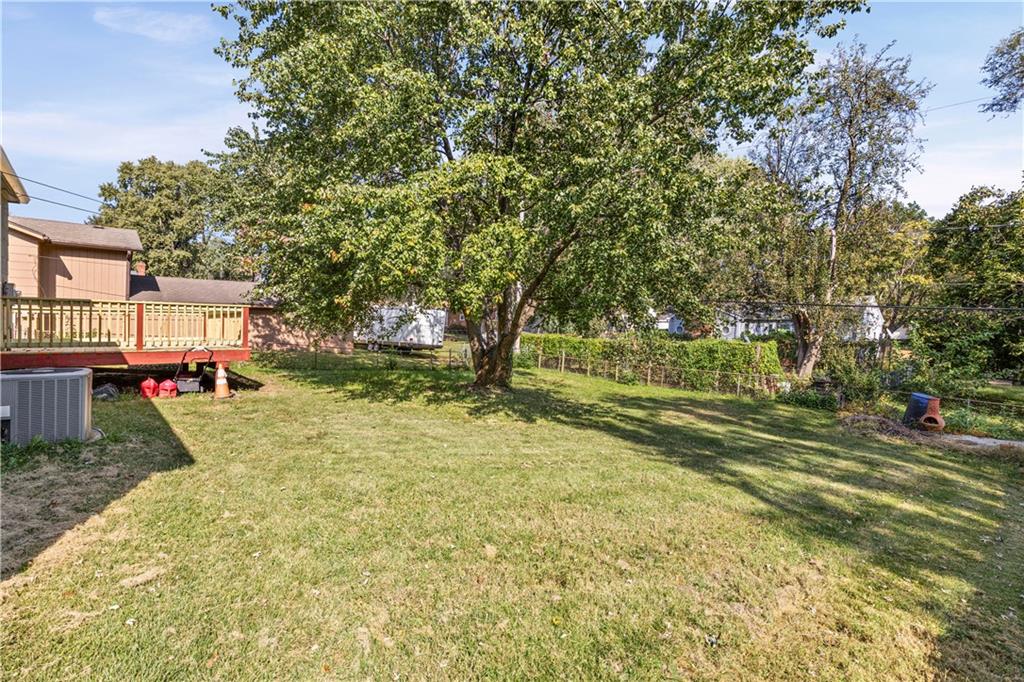 3607 S Osage Street Property Photo 17