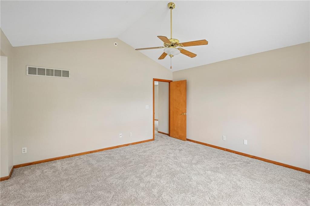 4932 Stoneback Place Property Photo 9