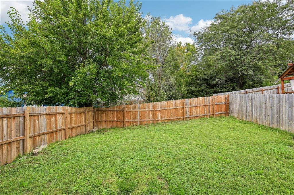 4932 Stoneback Place Property Photo 29