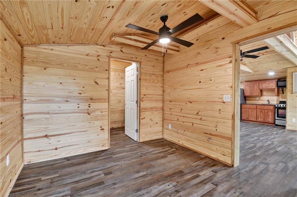 18902 E 263rd Street Property Photo 56