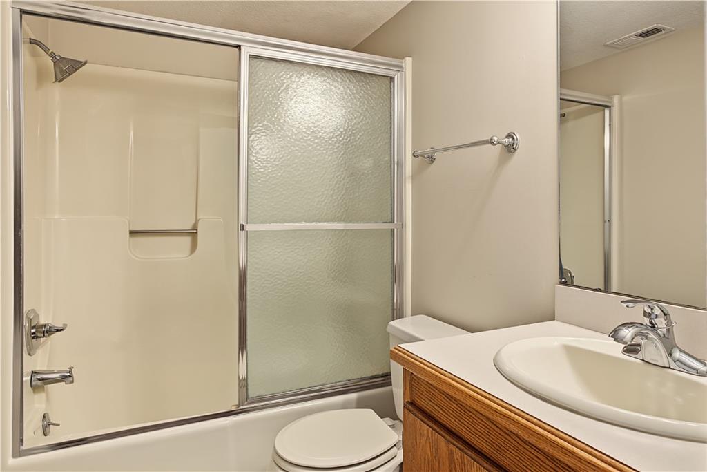1071 E 1400 Road Property Photo 41