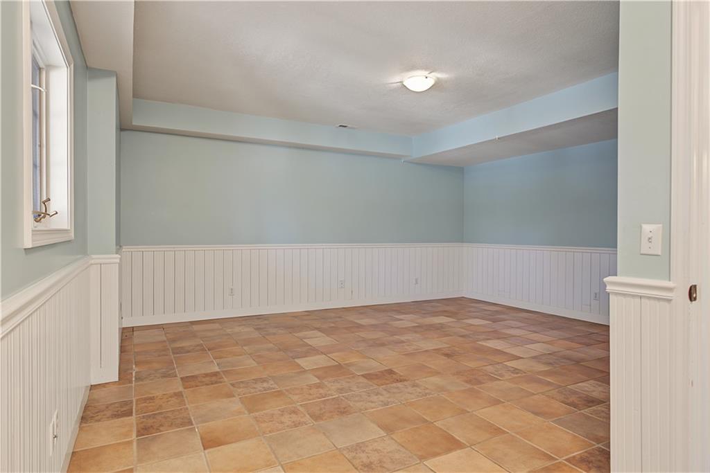 1071 E 1400 Road Property Photo 42