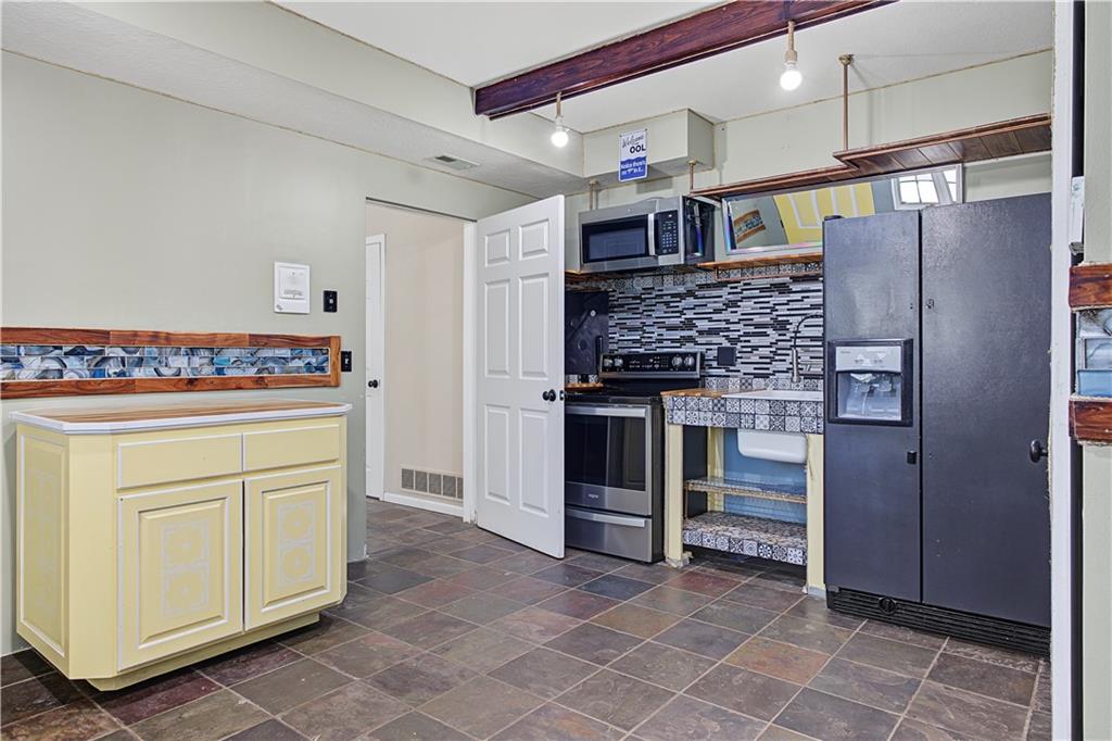 1071 E 1400 Road Property Photo 46