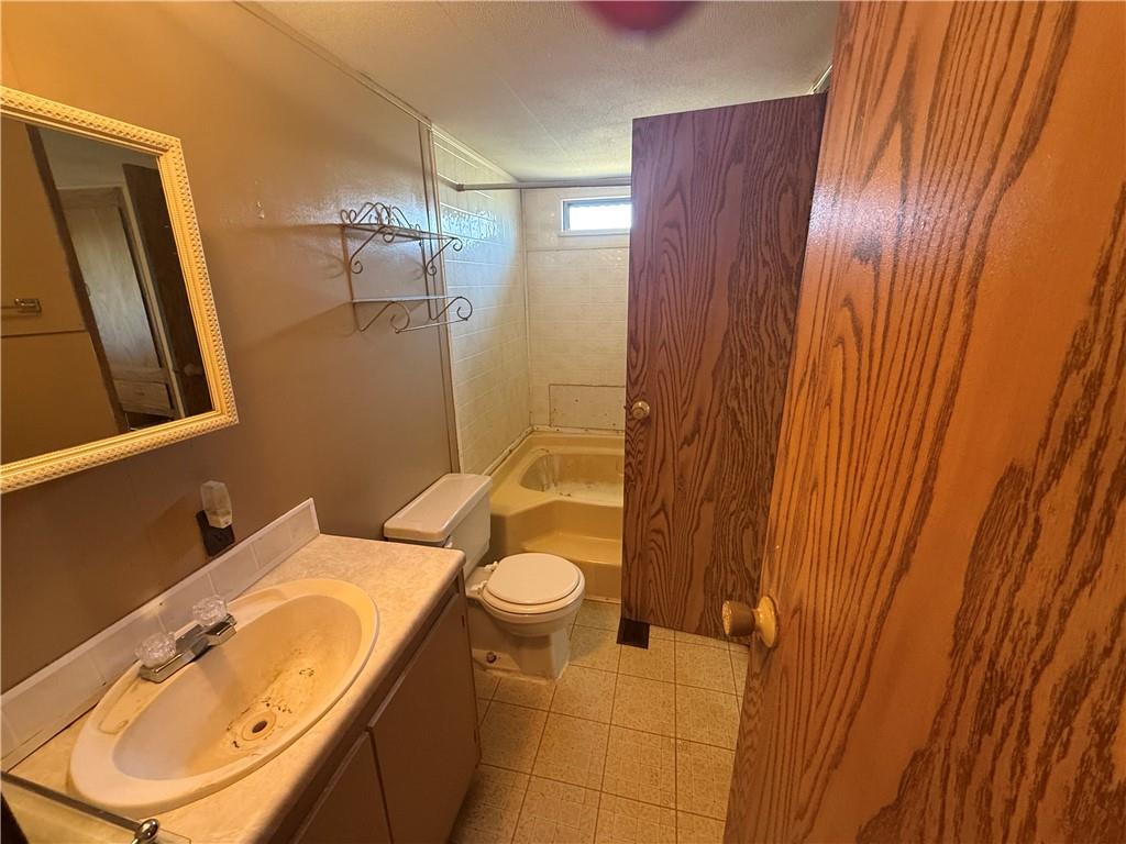 2125 Riley Road Property Photo 8
