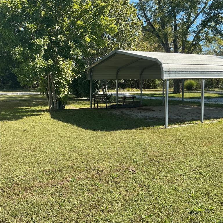 2125 Riley Road Property Photo 10