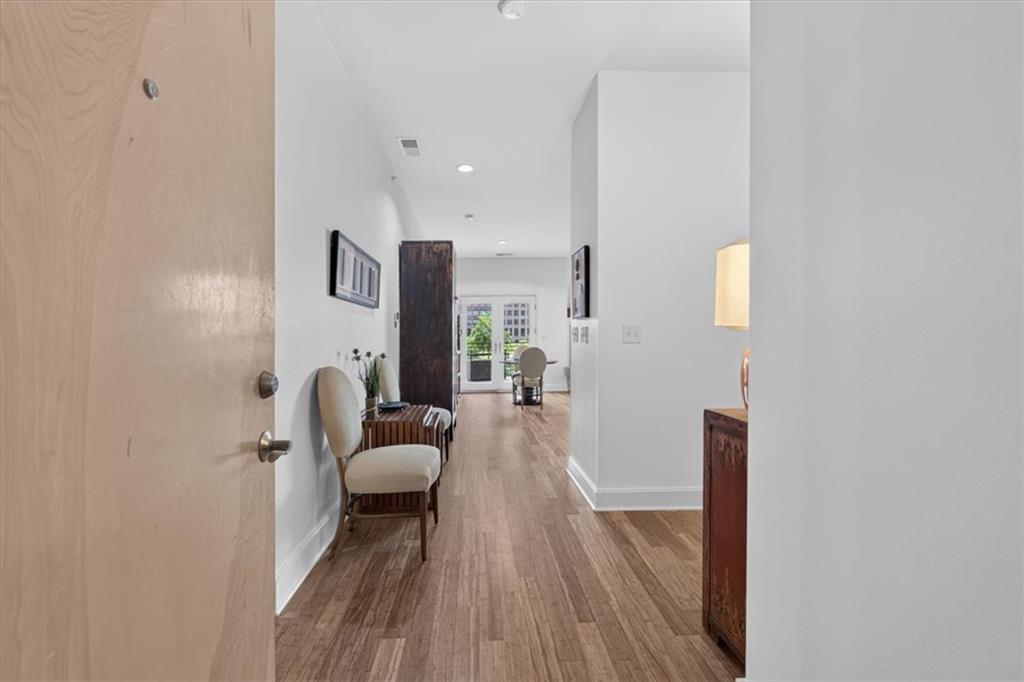 4521 Wornall Road Property Photo 2