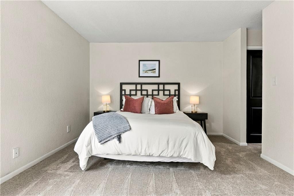 1824 E 97th Street Property Photo 17