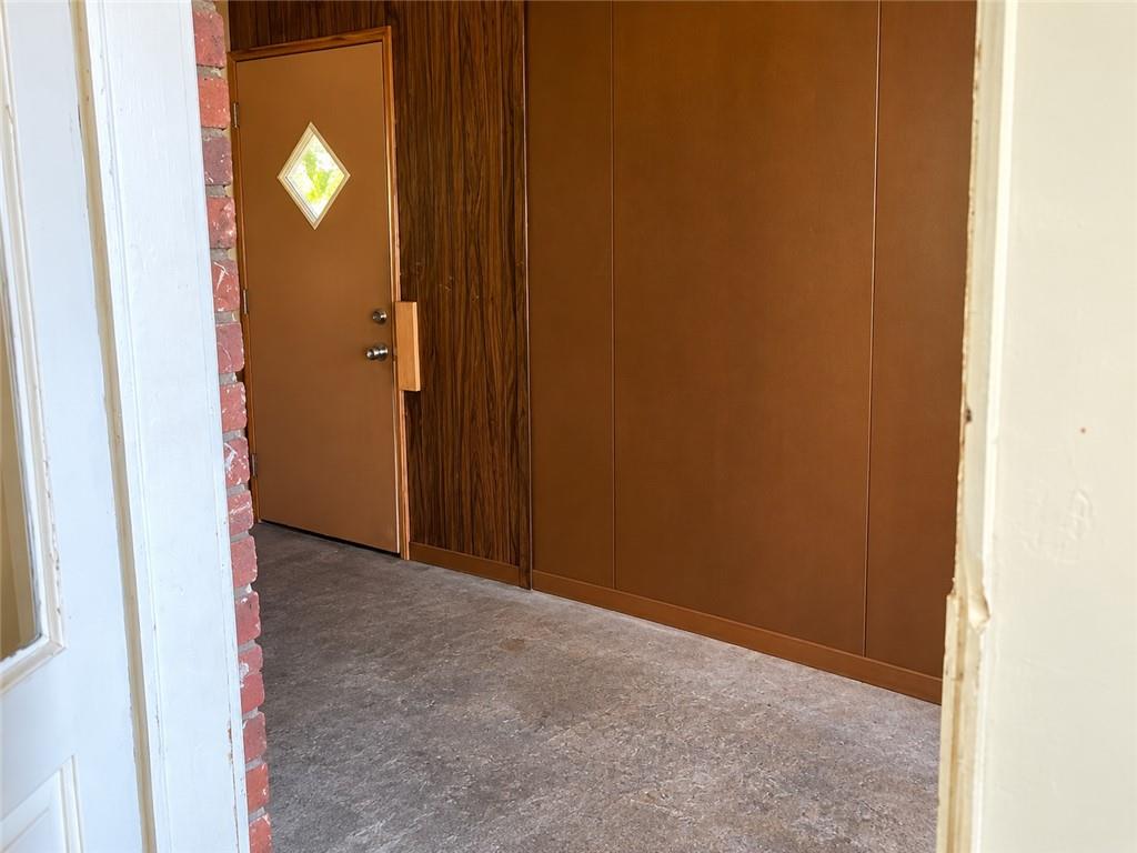 201 N 16th Street Property Photo 5