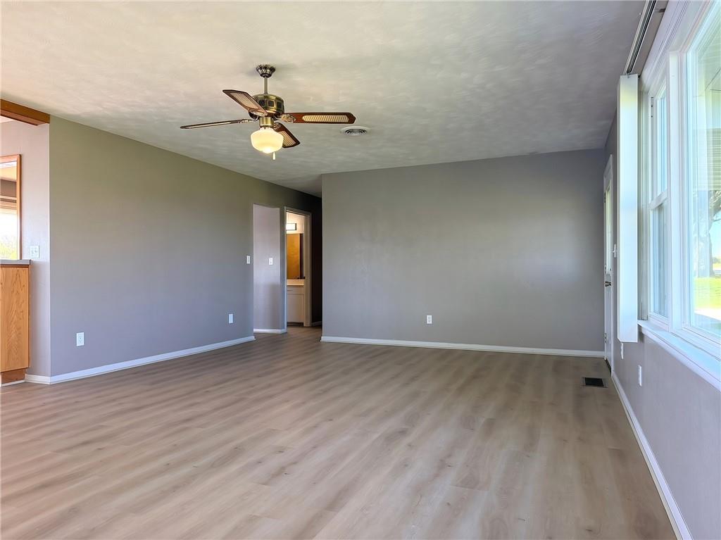 1206 Lake Trenton Drive Property Photo 9