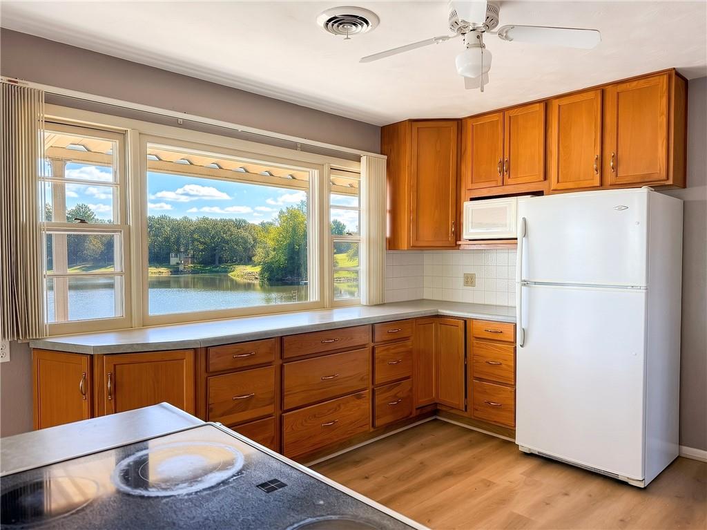 1206 Lake Trenton Drive Property Photo 16