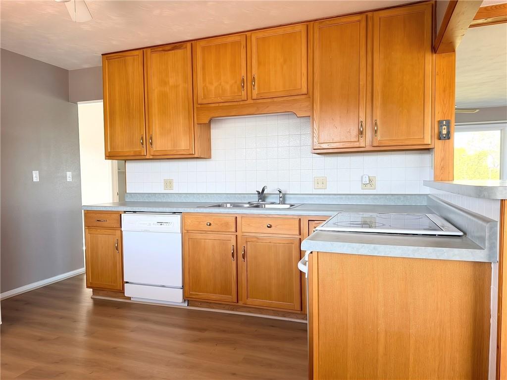 1206 Lake Trenton Drive Property Photo 18