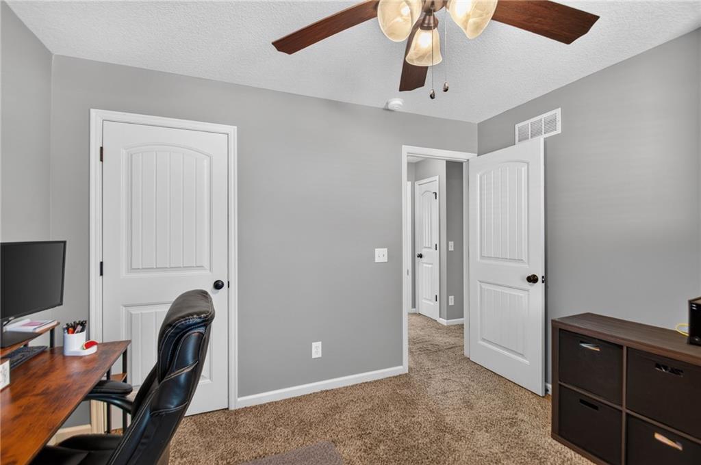 1915 Shirley Court Property Photo 16