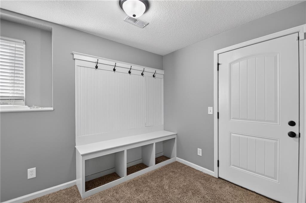 1915 Shirley Court Property Photo 23
