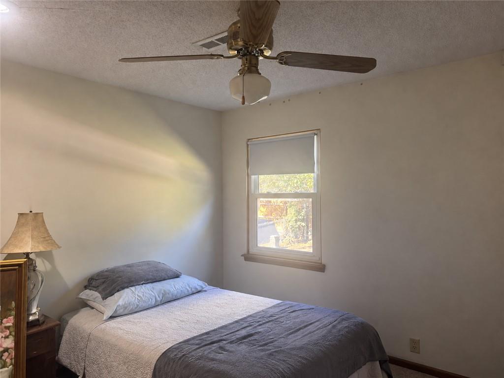 1106 E Elizabeth Street Property Photo 8