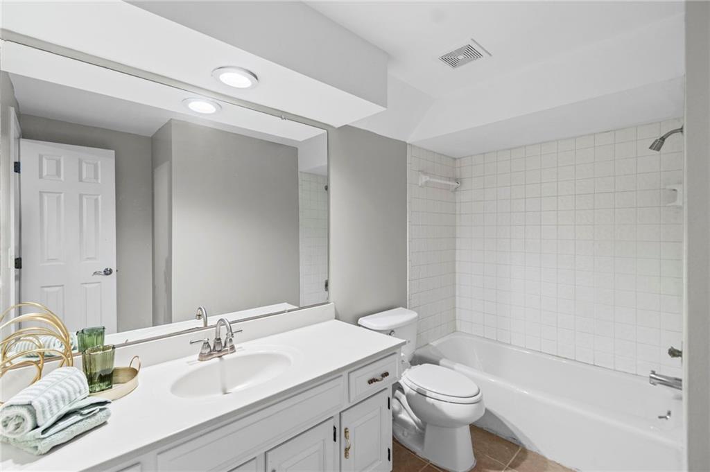 11278 Hemlock Street Property Photo 29