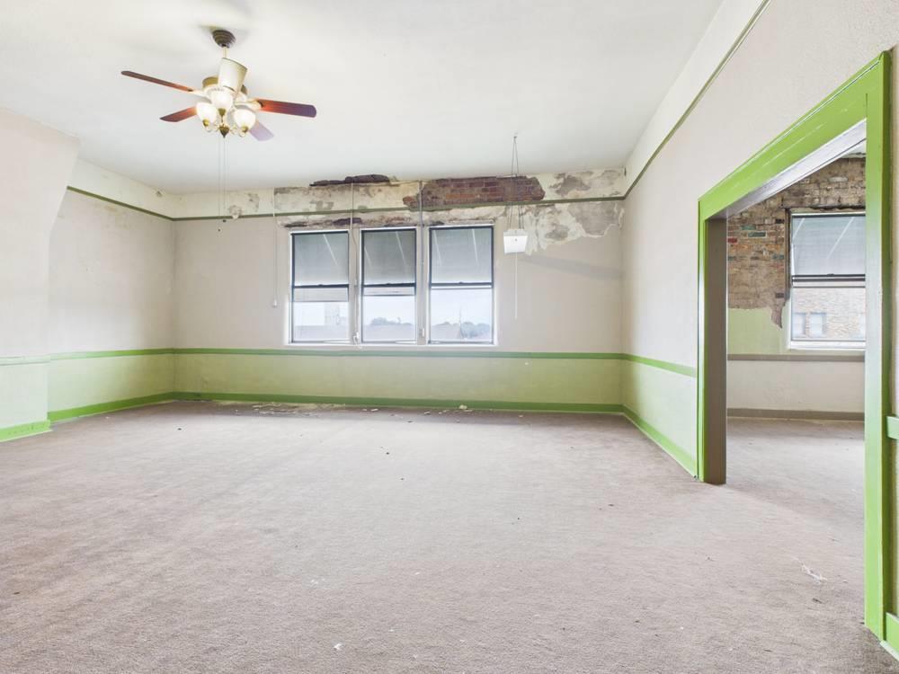 16 Scott Avenue Property Photo 45