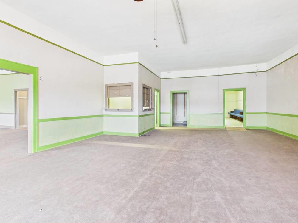 16 Scott Avenue Property Photo 46