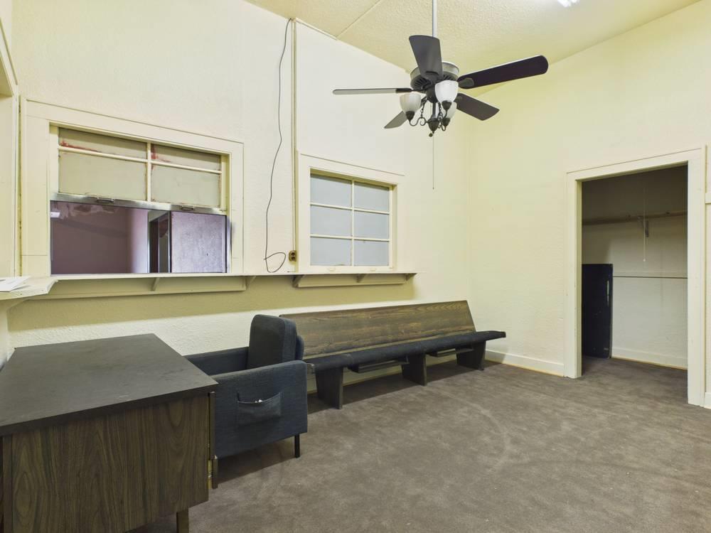 16 Scott Avenue Property Photo 47