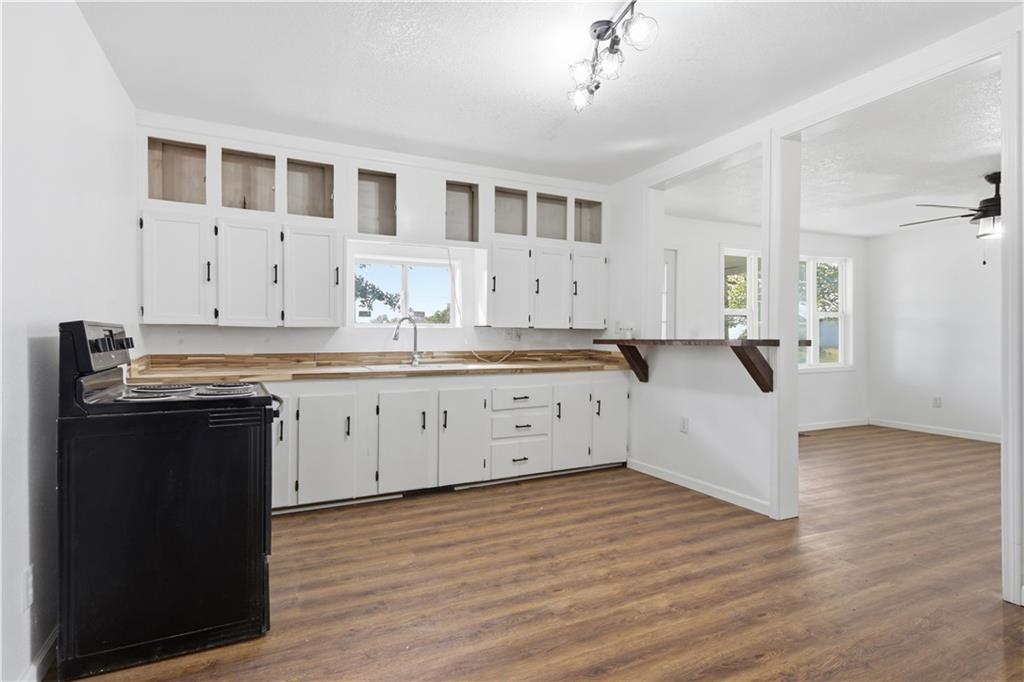 1015 W 21st Street Property Photo 13