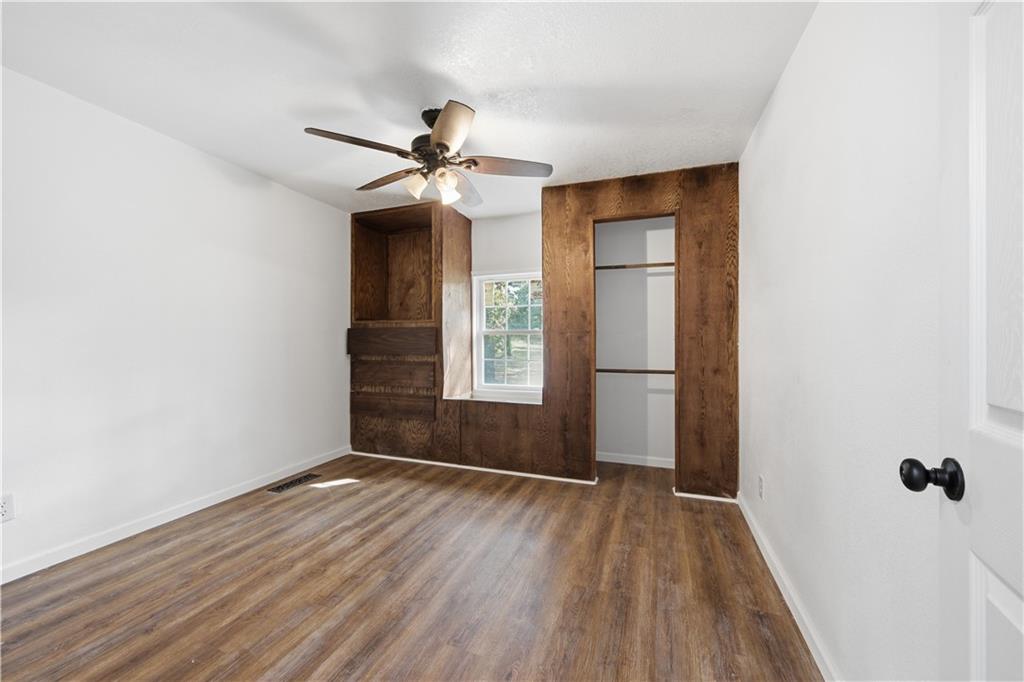 1015 W 21st Street Property Photo 23