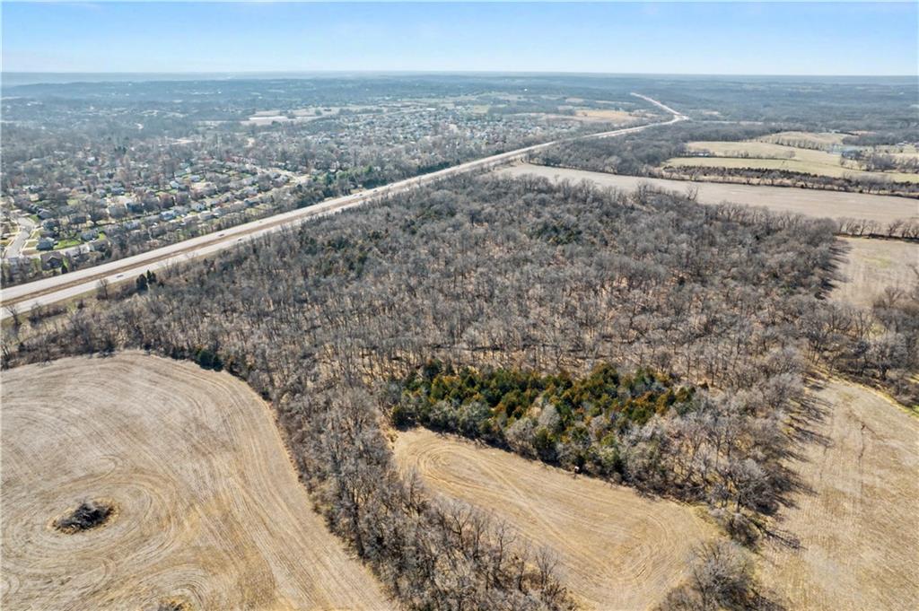 Outer Road Amity & 152 Highway Property Photo 11