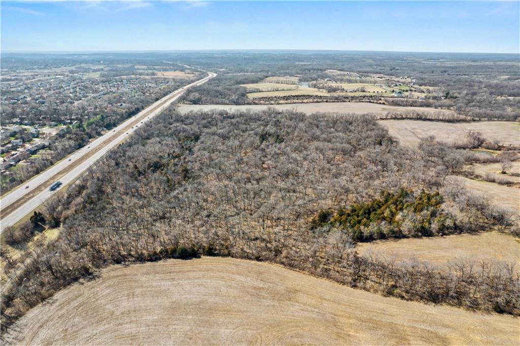 Outer Road Amity & 152 Highway Property Photo 13