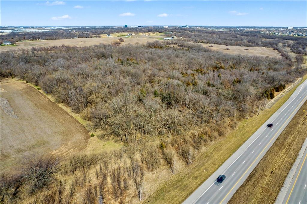 Outer Road Amity & 152 Highway Property Photo 19