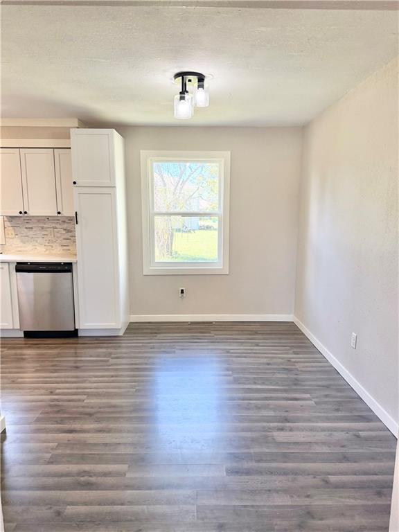 818 S High Street Property Photo 7