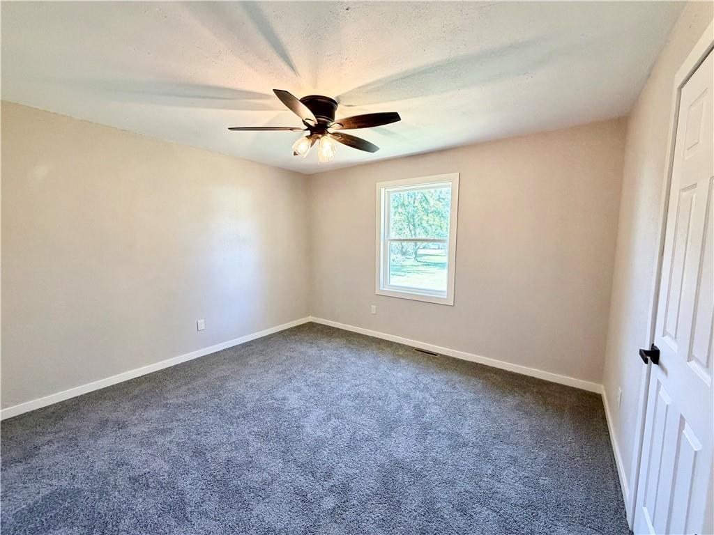 818 S High Street Property Photo 22