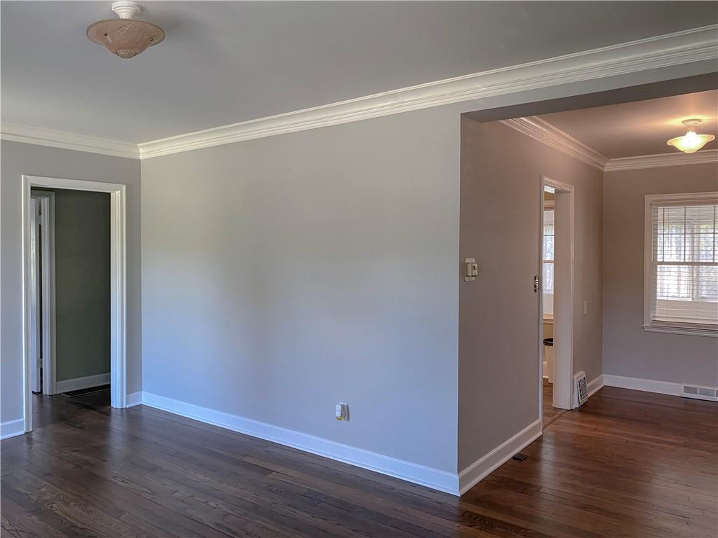 1231 W 79th Street Property Photo 14