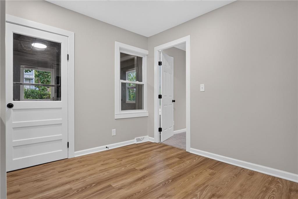 4641 N Elmwood Avenue Property Photo 20