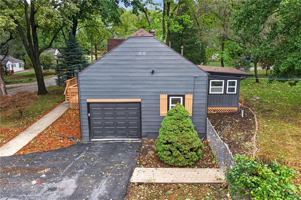 4641 N Elmwood Avenue Property Photo 32