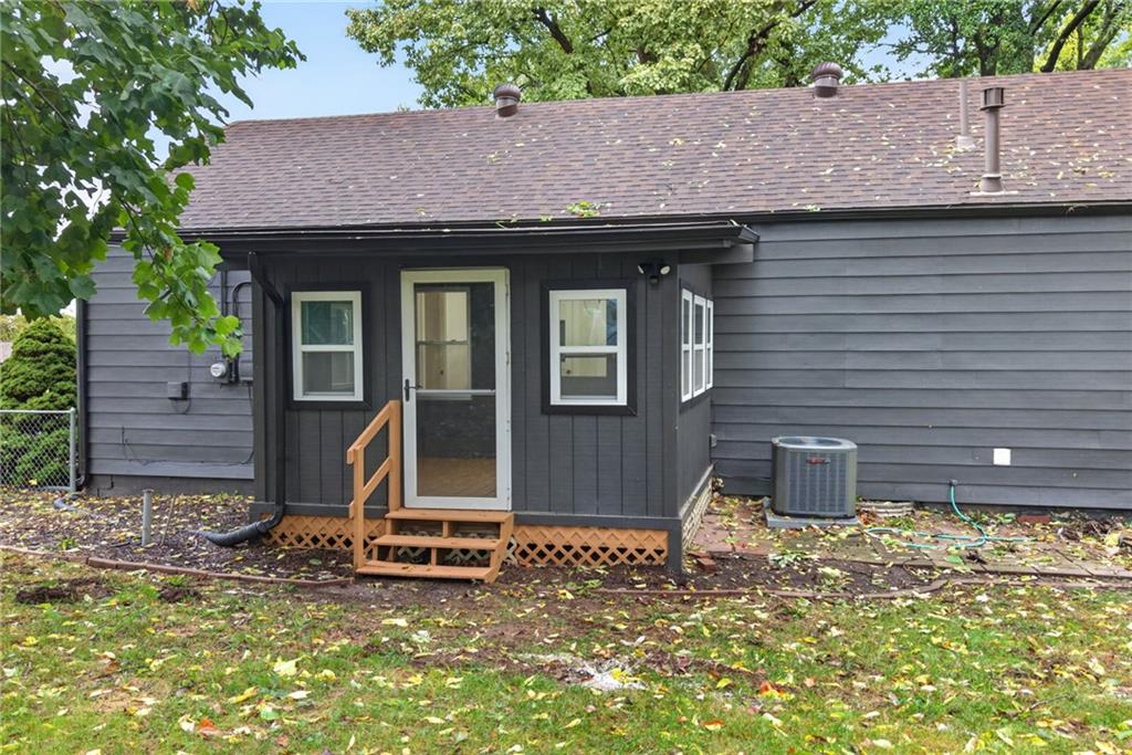 4641 N Elmwood Avenue Property Photo 36