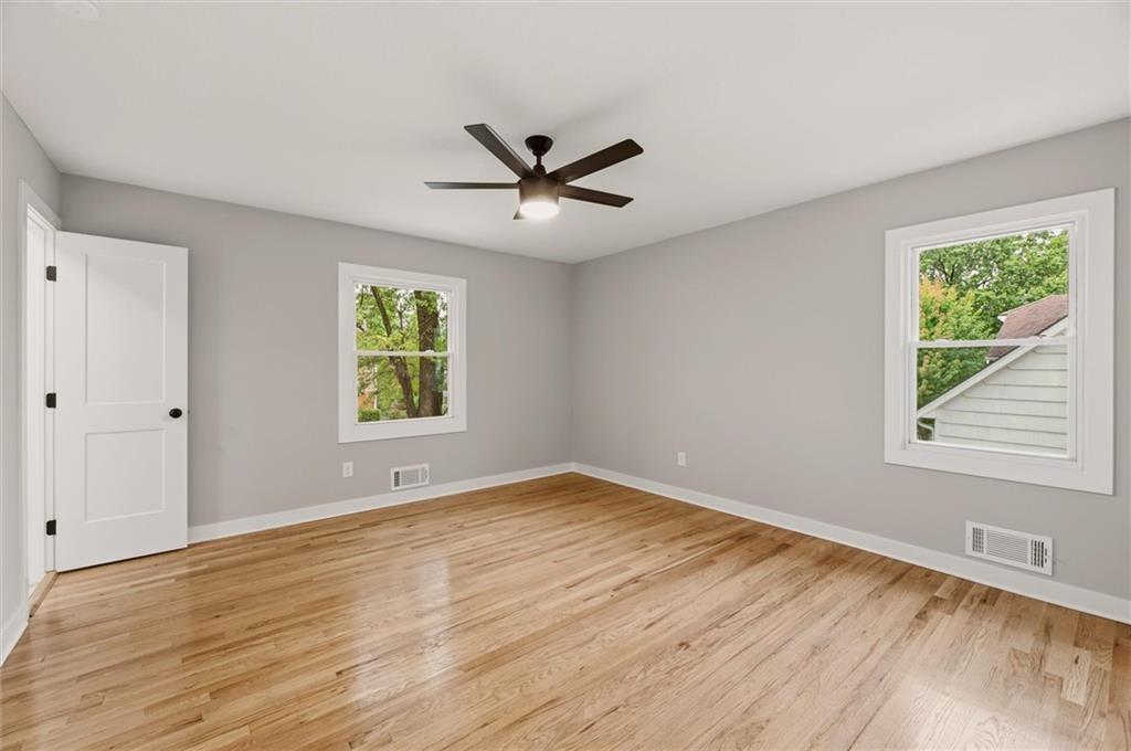 6922 W 101st Street Property Photo 22