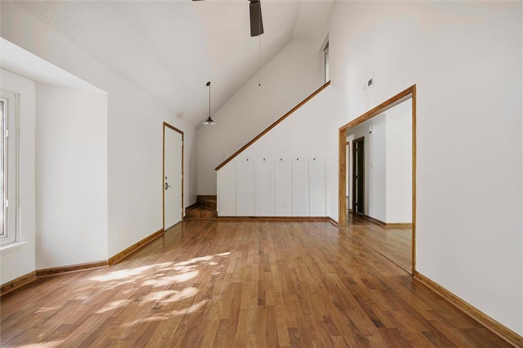1748 W 3rd Street Property Photo 7