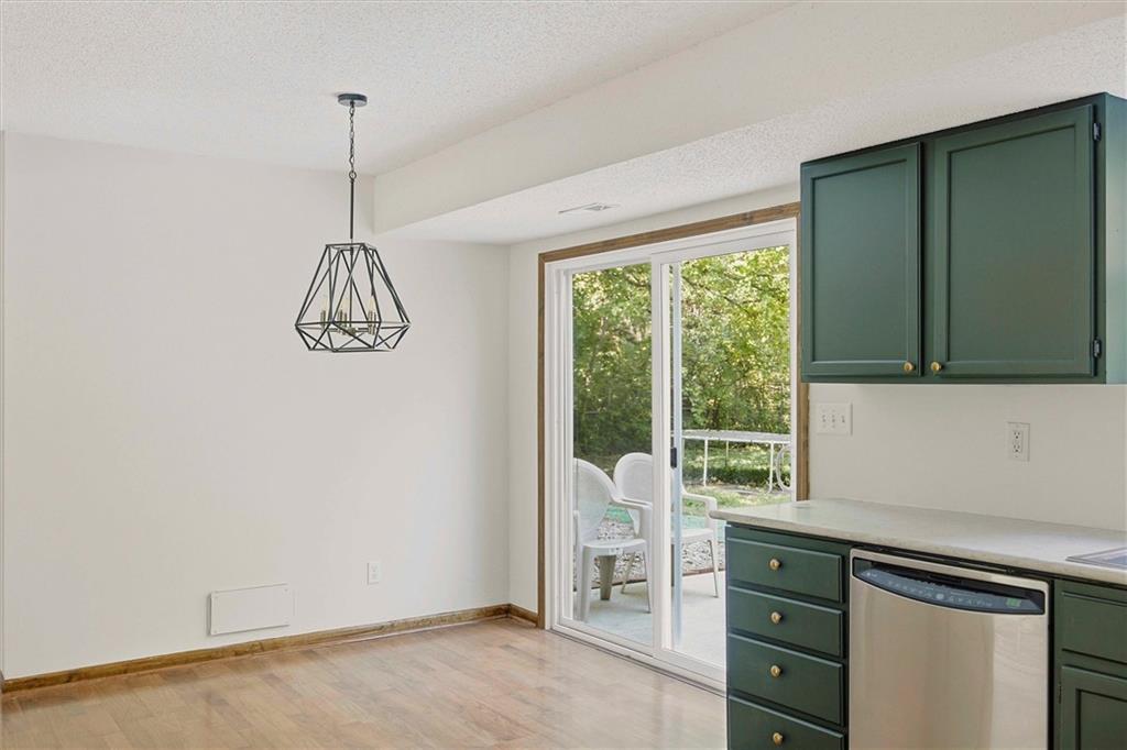 1748 W 3rd Street Property Photo 10